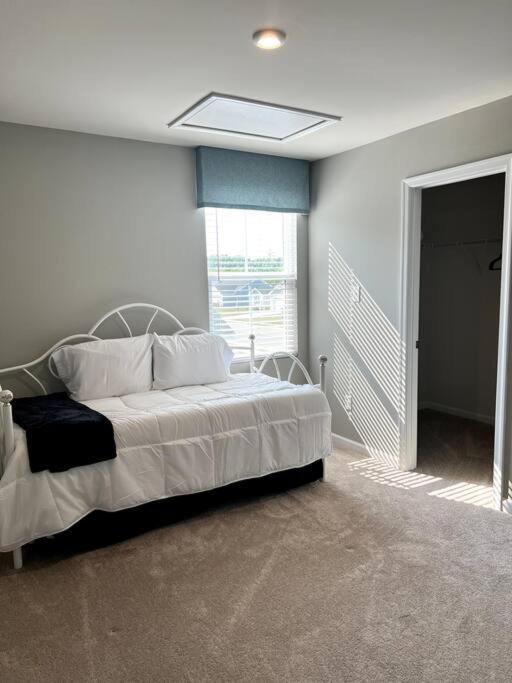 Family Friendly 4Br Home Near Ft Gregg Adams Vsu Petersburg Kültér fotó